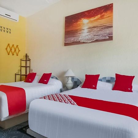 Oyo Hotel Posada Esmeralda San Patricio Melaque Ngoại thất bức ảnh