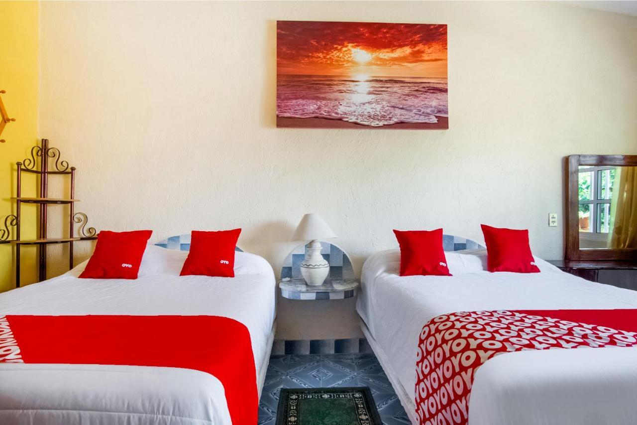 Oyo Hotel Posada Esmeralda San Patricio Melaque Ngoại thất bức ảnh