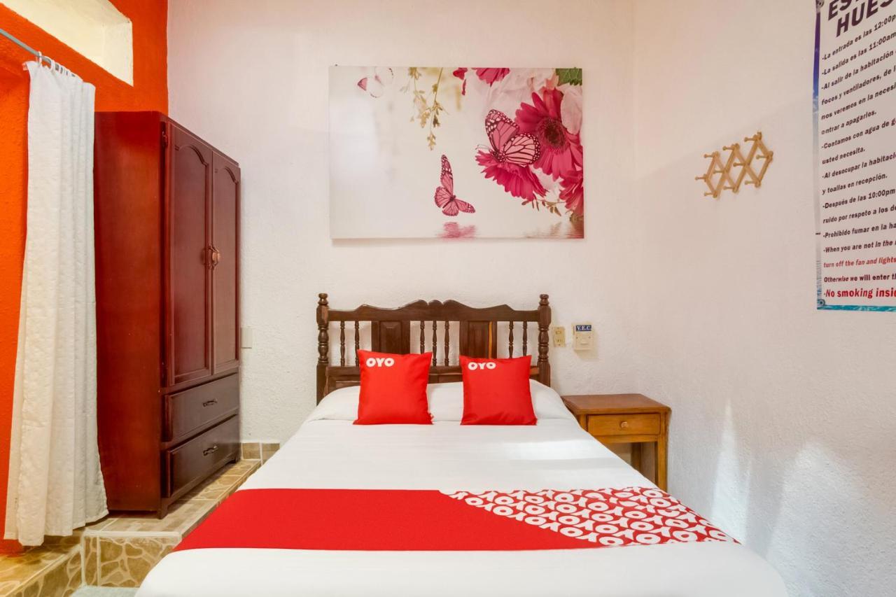 Oyo Hotel Posada Esmeralda San Patricio Melaque Ngoại thất bức ảnh