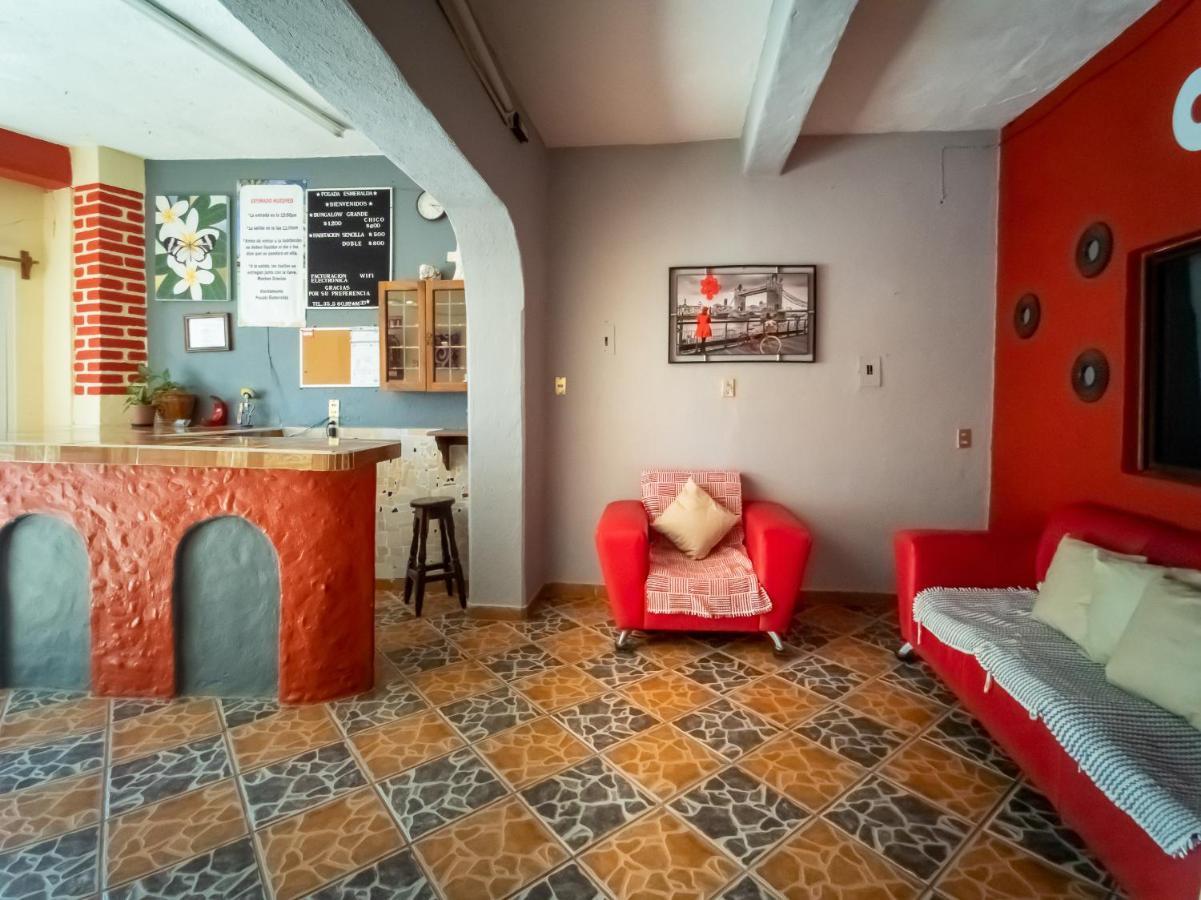 Oyo Hotel Posada Esmeralda San Patricio Melaque Ngoại thất bức ảnh